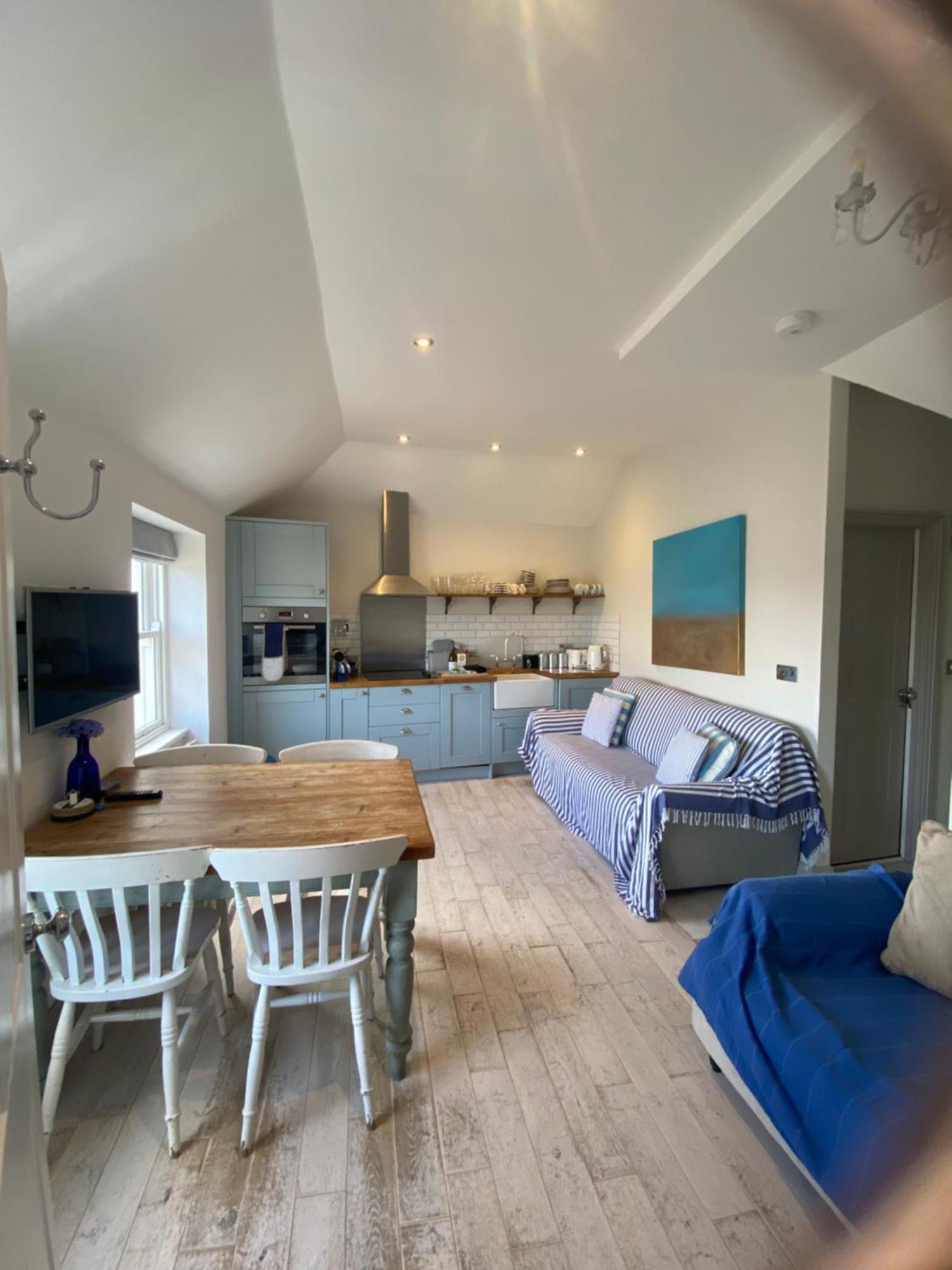 Little Dolly Sea View 2 Bedroom Apartment, St Ives Town, Dog Friendly Extérieur photo